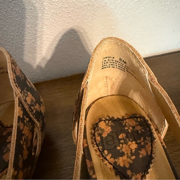 Latigo Floral Jingle Brown Lace-Up Leather Women's Shoes Size 8 - Picture 6 of 16